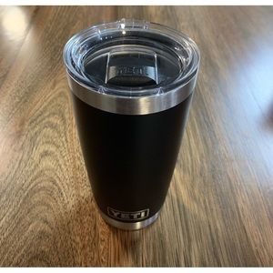 Yeti Black Stainless Steel Rambler 20oz